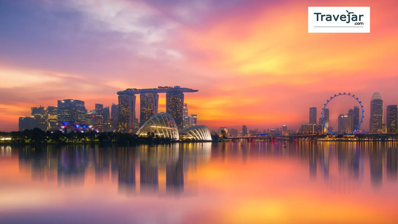 Watch Sunset from the Singapore Flyer